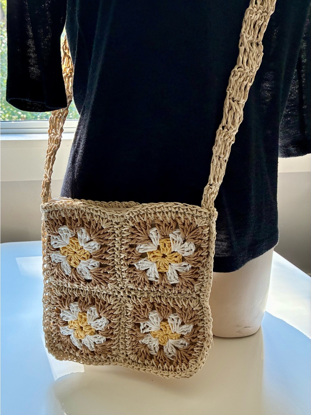 Ardene Crochet Daisy Straw Raffia Crossbody Bag Boho Cream Beige